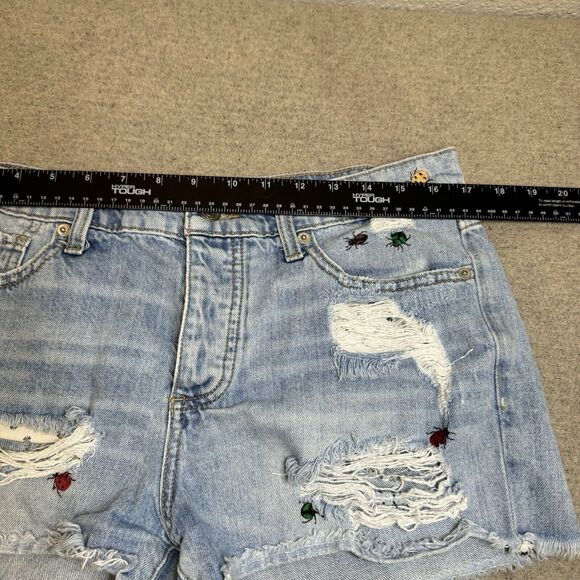 Lucky Brand Jean Shorts 8 Cut Off Denim Distressed Embroidered Lady Bugs VTG 90s - Picture 7 of 9